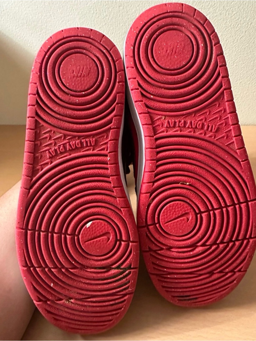 Nike Court Borough Mid 2 Big Kids' Boys Red/Black Shoes Size 5Y - Picture 6 of 12
